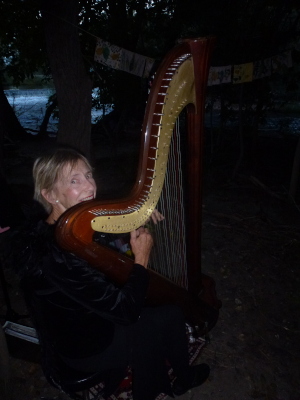 Mary Ellen Holmes with harp